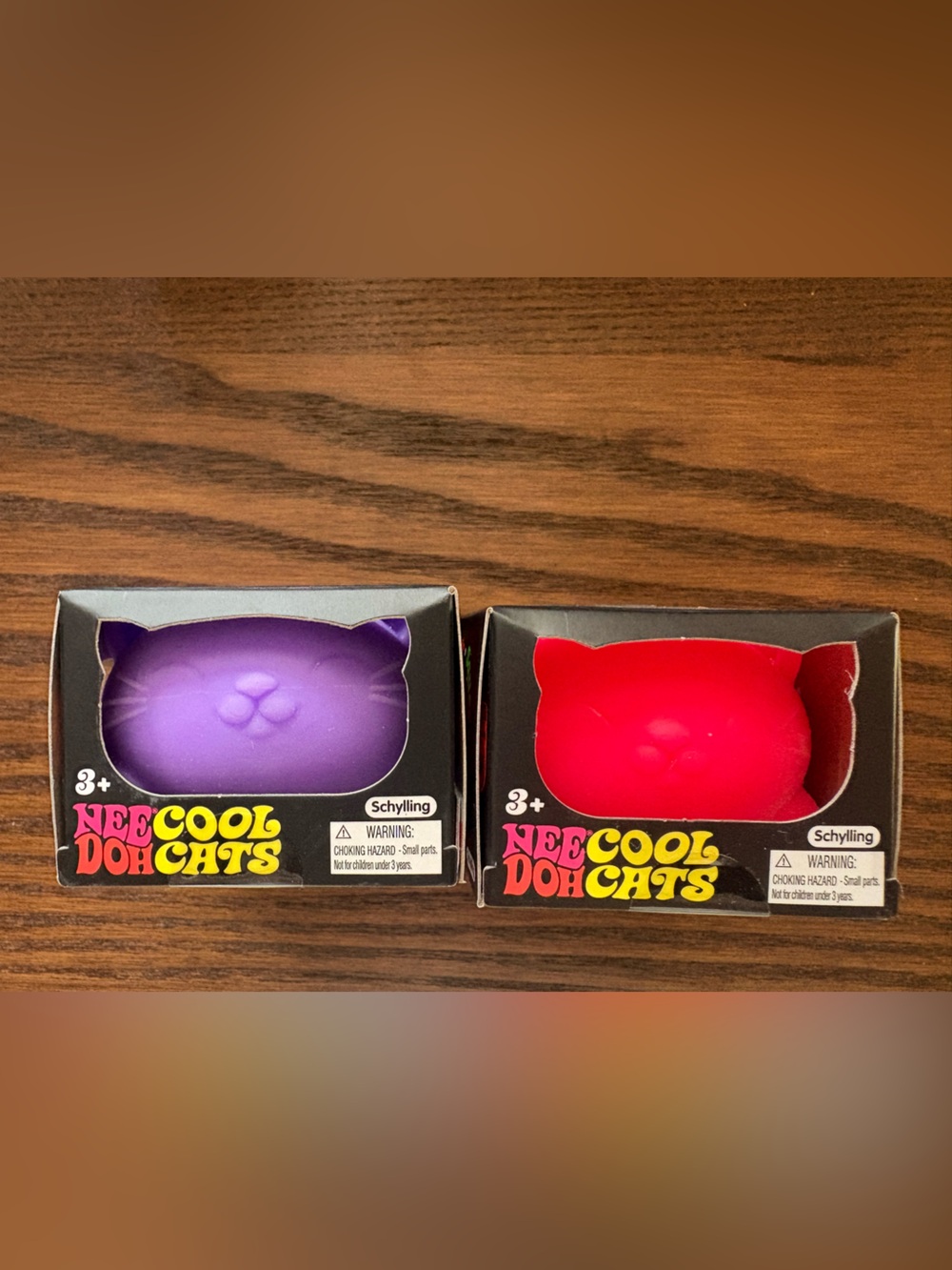 2 pack Needoh Cool Cats Plush Toy  Purple and Red